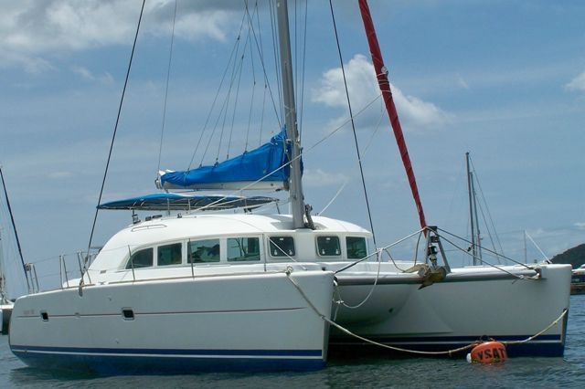 Used Sail Catamaran for Sale 2003 Lagoon 380 Boat Highlights